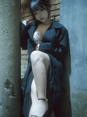 Yuuhui Yuhui hẻm tối