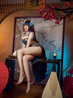Twist Twist Sauce - Hiei Cheongsam