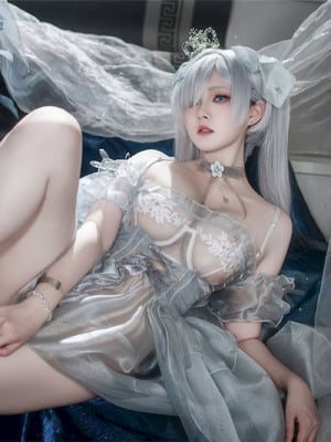 [Giả mạo] Natsuko Natuko - Công chúa pha lê Lọ Lem/Cô bé lọ lem (NIKKE: Nữ thần chiến thắng)