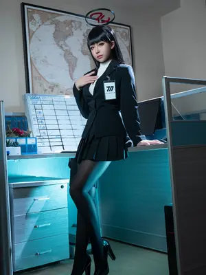 虎森森 - 蔚蓝档案 调月莉音